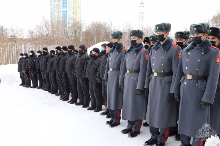 В Пермском крае почтили память погибших бойцов СОБР 