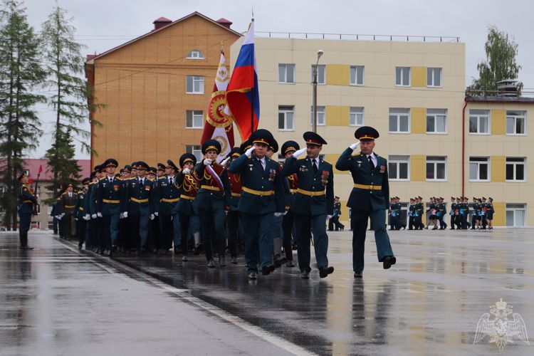Выпуск офицеров Пермского военного института Росгвардии (фоторепортаж)