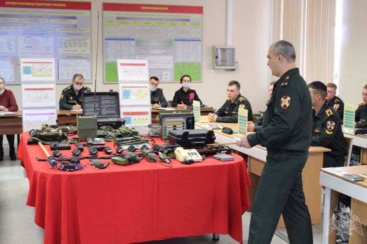 В Пермском военном институте проведено показное занятие по дисциплине "Организация связи"