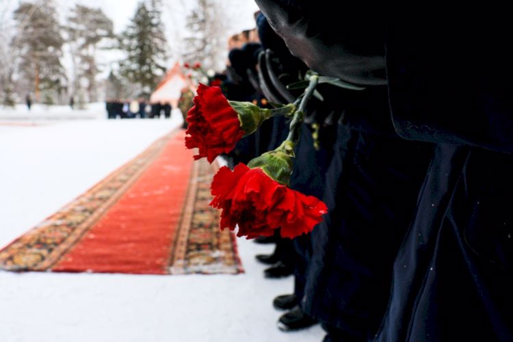 Кадеты и сотрудники Пермского президентского кадетского училища Росгвардии почтили память Героя России Федора Кузьмина 