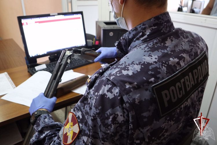 Управление Росгвардии по Пермскому краю напоминает о мерах надлежащего хранения гражданского оружия во время паводка 