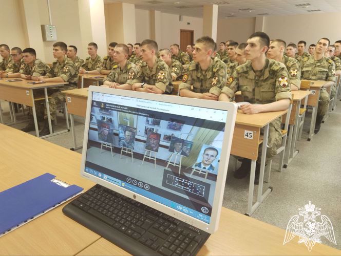 Курсанты Пермского военного института Росгвардии приняли участие в виртуальной экскурсии по Центральному музею Росгвардии