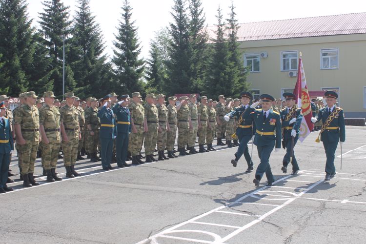 В Перми состоялся ритуал вручения Боевого знамени воинской части Росгвардии