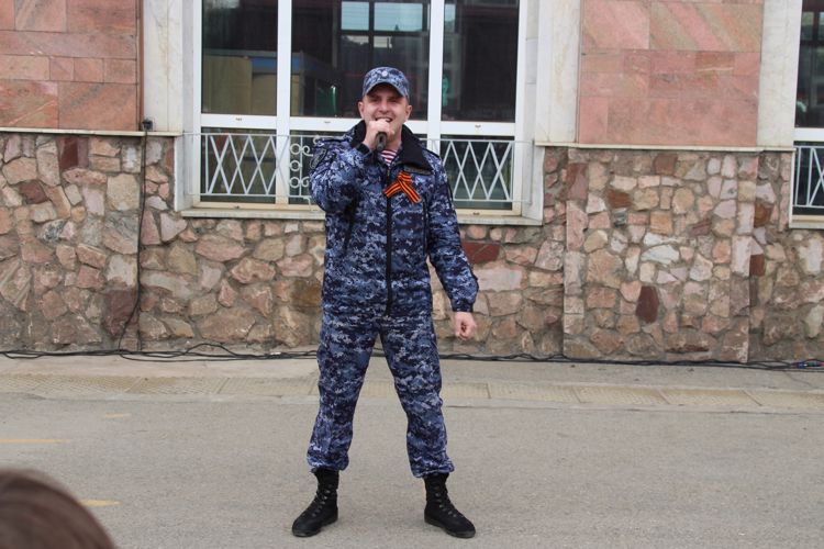 В Перми сотрудники Росгвардии выступили на концерте по случаю прибытия ретропоезда «Эшелон Победы-2023»