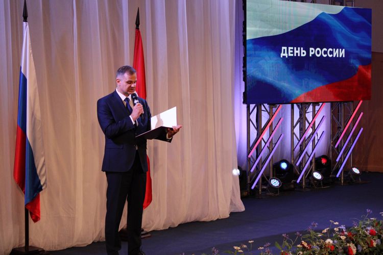 Начальник Управления Росгвардии по Пермскому краю генерал-майор полиции Борис Бородавин принял участие в торжественном чествовании Героев Прикамья