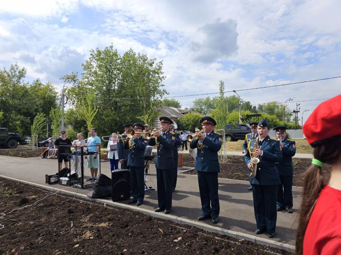 В Перми военнослужащие Росгвардии приняли участие в открытии памятника Леониду Николаевичу Козлову