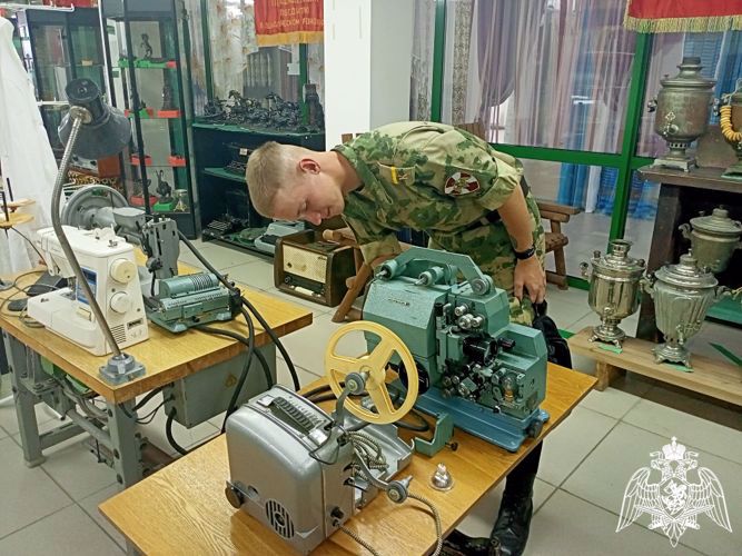 Курсанты Пермского военного института Росгвардии посетили музей торговли города Перми