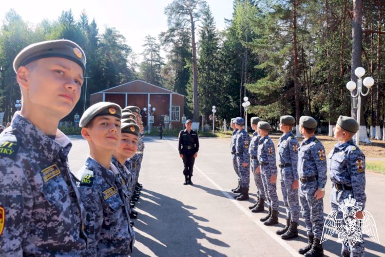 В  Пермском президентском кадетском училище Росгвардии закончились учебно-полевые сборы