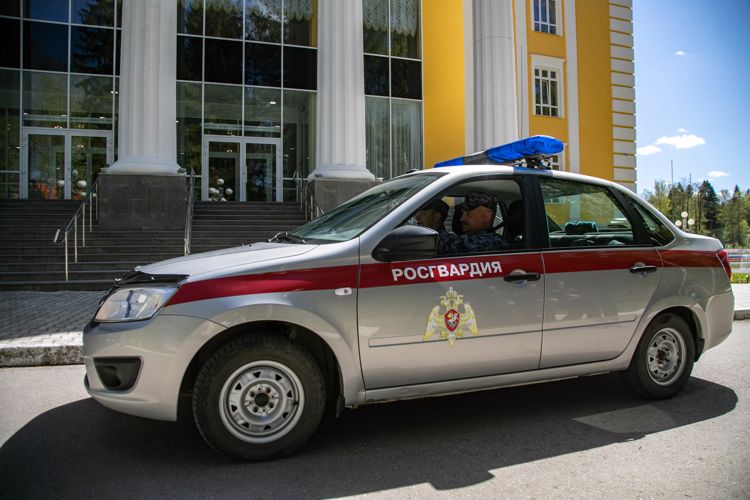 Сотрудники Росгвардии в Пермском крае задержали шесть человек, объявленных в розыск