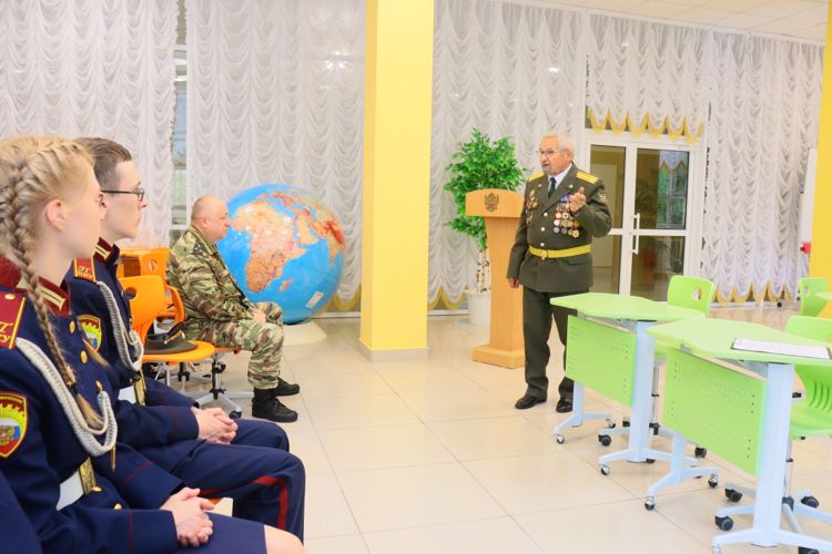 В Пермском крае ветераны Росгвардии провели урок памяти, посвященный Дню солидарности в борьбе с терроризмом