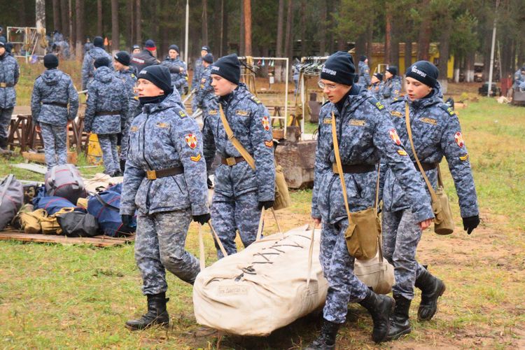 В Пермском президентском кадетском училище Росгвардии состоялся осенний учебно-полевой выход