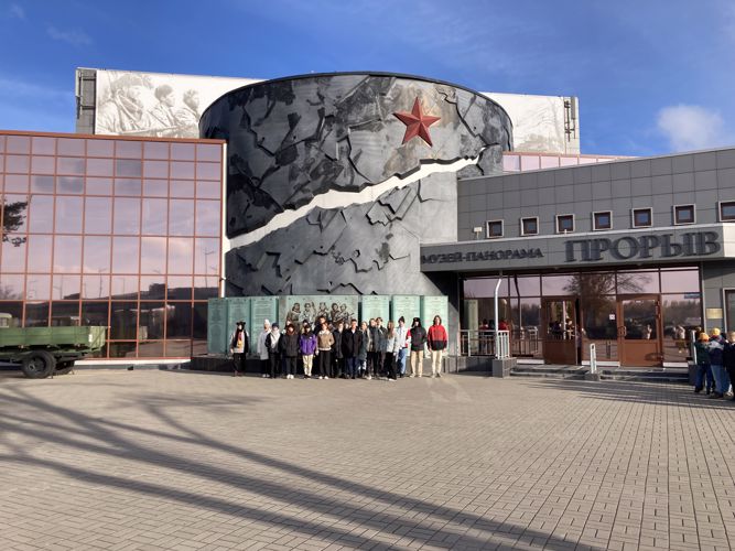 Дети сотрудников регионального Управления Росгвардии с экскурсией посетили город Санкт-Петербург