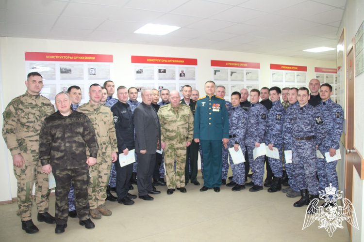 В Пермском военном институте Росгвардии состоялся очередной выпуск сотрудников Росгвардии, освоивших дополнительную профессиональную программу повышения квалификации