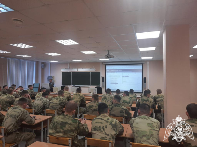 Курсанты Пермского военного института Росгвардии прослушали лекцию «Государственная система правовой информации»
