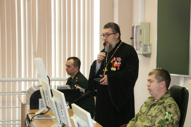 Иерей Роман Богдасаров совершил рабочую поездку в подразделения  пермского гарнизона Росгвардии