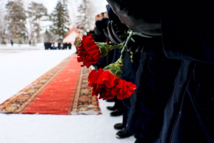 В Перми почтили память сотрудников СОБР