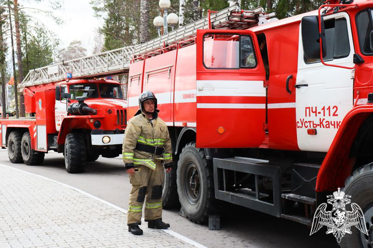 В Пермском кадетском президентском училище Росгвардии прошло межведомственное комплексное пожарно-тактическое учение