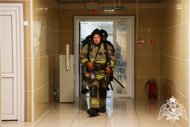В Пермском кадетском президентском училище Росгвардии прошло межведомственное комплексное пожарно-тактическое учение