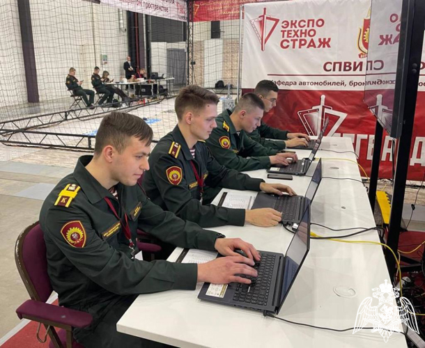 Курсанты Пермского военного института Росгвардии приняли участие во Всероссийском конкурсе по пилотированию беспилотниками