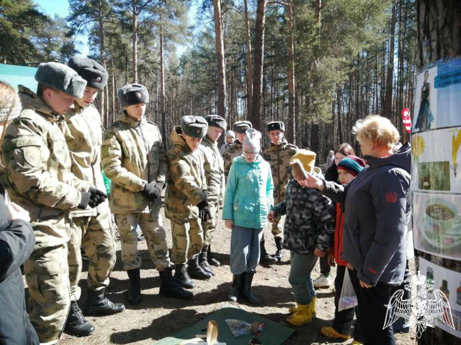 Курсанты Пермского военного института приняли участие в акции «День Черняевского леса»