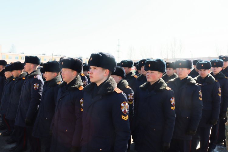 Кадеты Пермского президентского кадетского училища Росгвардии с экскурсией посетили Пермский военный институт ведомства