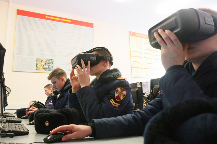 Кадеты Пермского президентского кадетского училища Росгвардии с экскурсией посетили Пермский военный институт ведомства