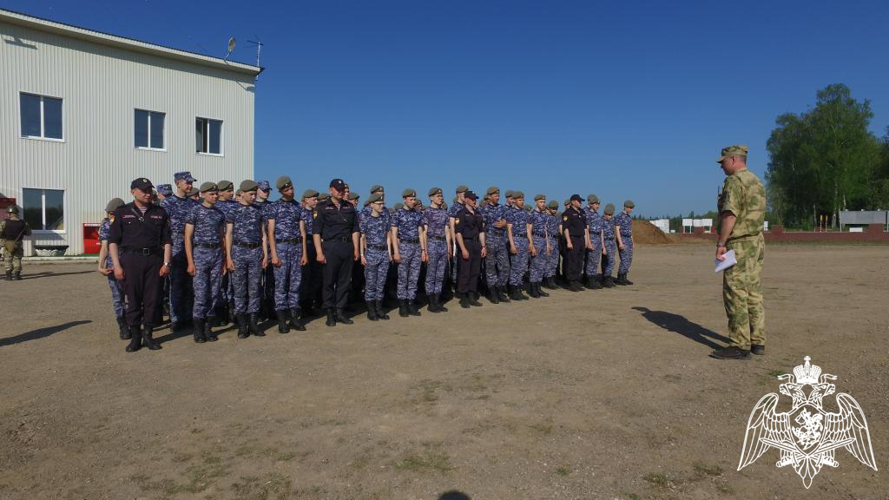В Пермском военном институте Росгвардии прошли учебно-полевые сборы с кадетами Пермского президентского кадетского училища