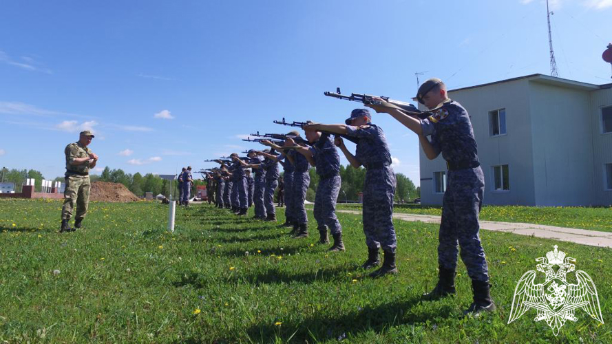 В Пермском военном институте Росгвардии прошли учебно-полевые сборы с кадетами Пермского президентского кадетского училища