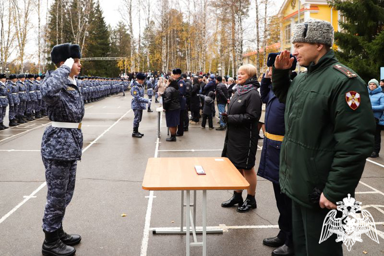 В Пермском президентском кадетском училище Росгвардии вручили удостоверения кадет