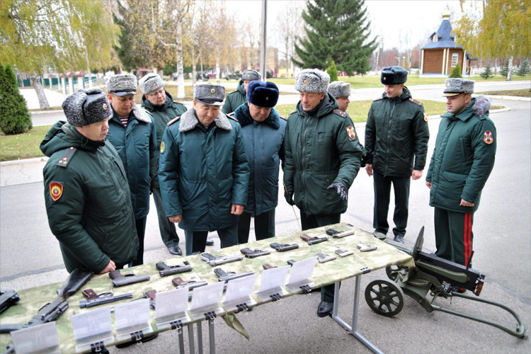 Делегация из Казахстана посетила Пермский военный институт Росгвардии