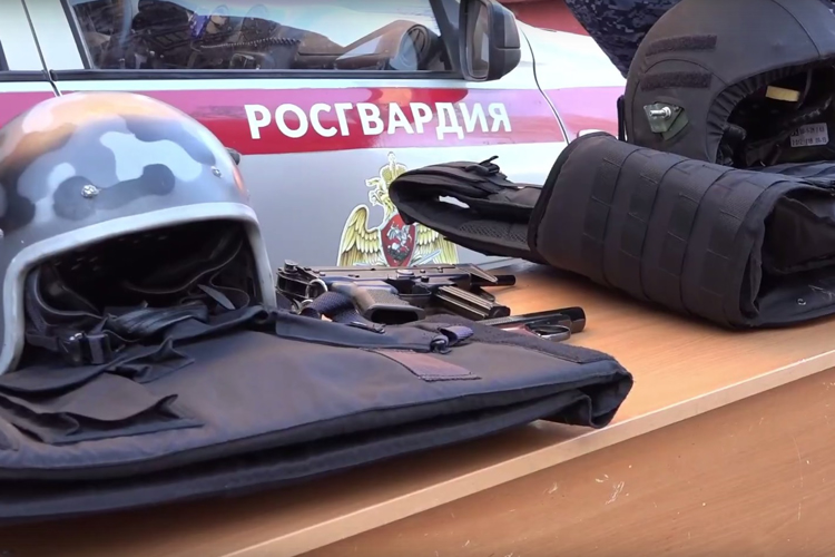 В Прикамье росгвардейцы провели открытый урок для школьников