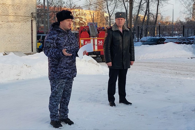 В здании Управления Росгвардии по Пермскому краю прошло пожарно-тактическое занятие