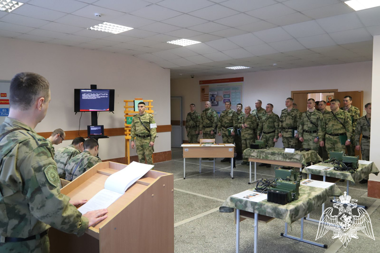 В Пермском военном институте Росгвардии прошли занятия с руководителями учебных групп командирской подготовки