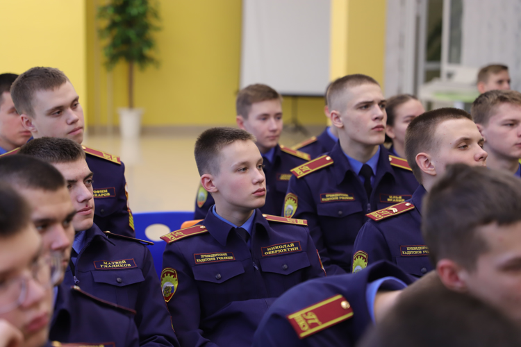 Военнослужащий Управления Росгвардии по Пермскому краю провел агитационное мероприятие