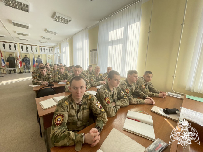 Курсанты Пермского военного института Росгвардии применяют на практике дистанционные технологии обучения