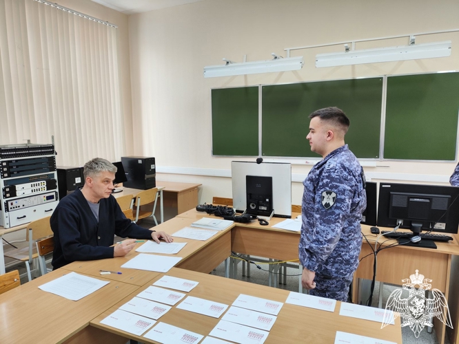 В Пермском военном институте Росгвардии слушатели курсов профессиональной переподготовки успешно сдали итоговый экзамен