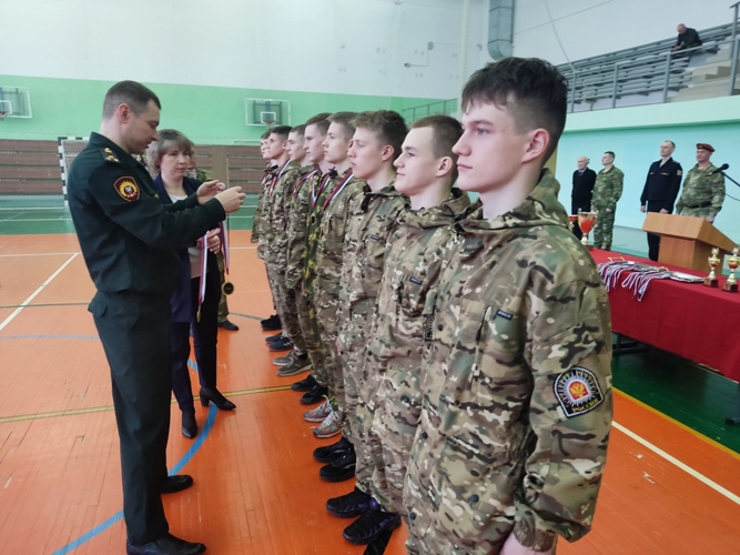 В Пермском военном институте Росгвардии прошли спортивные соревнования среди допризывной молодежи