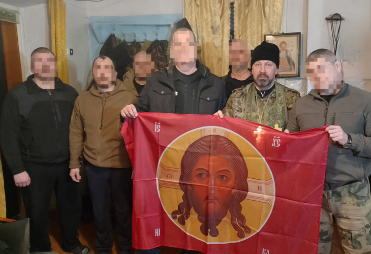 Священнослужитель Русской Православной Церкви посетил росгвардейцев, выполняющих боевые задачи в ДНР