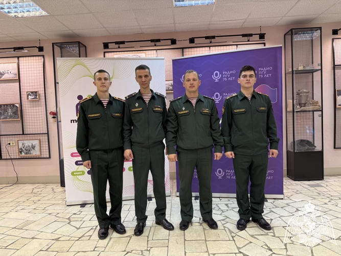 Курсанты Пермского военного института Росгвардии приняли участие в фестивале «Звучит радио»