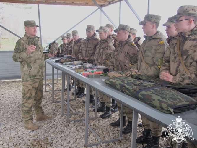 С курсантами Пермского военного института Росгвардии проведены практические занятия по эксплуатации беспилотных воздушных судов