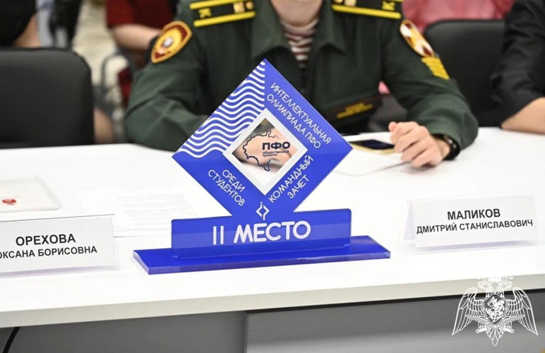 Губернатор Пермского края встретился с командой призеров Х Интеллектуальной олимпиады Приволжского федерального округа