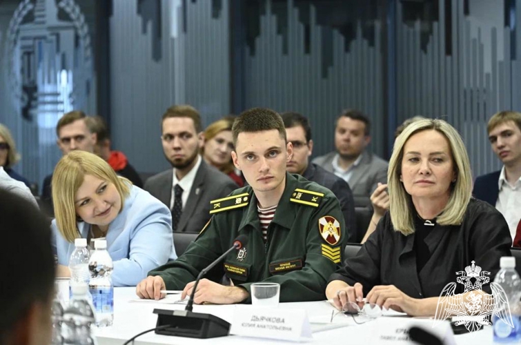 Губернатор Пермского края встретился с командой призеров Х Интеллектуальной олимпиады Приволжского федерального округа