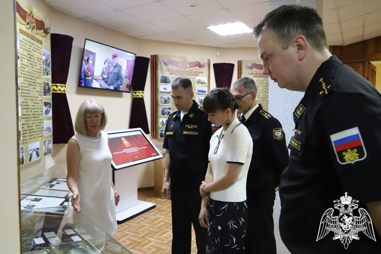 Пермский военный институт Росгвардии посетила делегация членов экипажа атомной подводной лодки «Пермь»