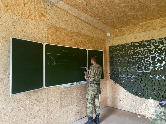 Курсанты Пермского военного института Росгвардии сдали экзамен по «Войсковой фортификации» 