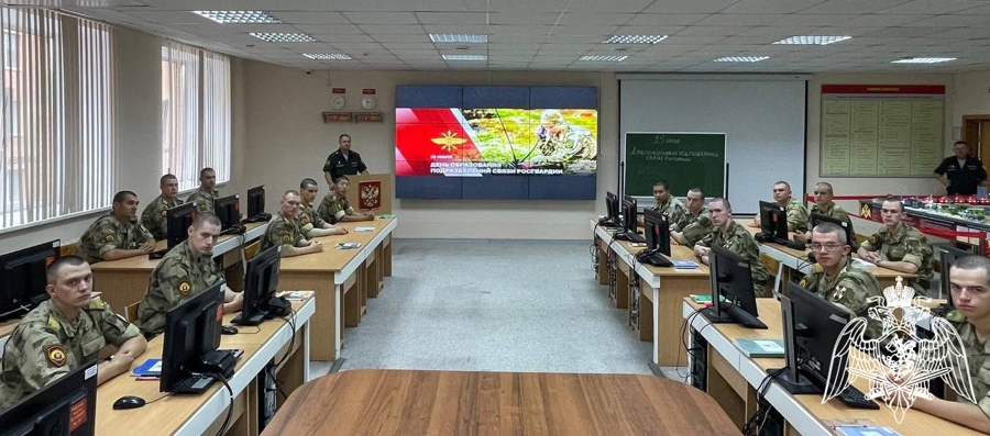 В Пермском военном институте Росгвардии проведены мероприятия, приуроченные к 107 годовщине образования подразделений связи 