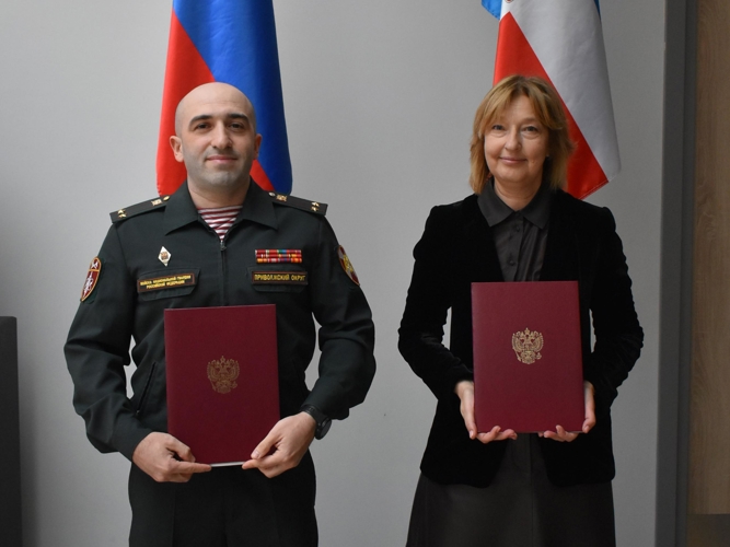 Между воинской частью Росгвардии и музыкальной школой подписано соглашение о сотрудничестве в Перми