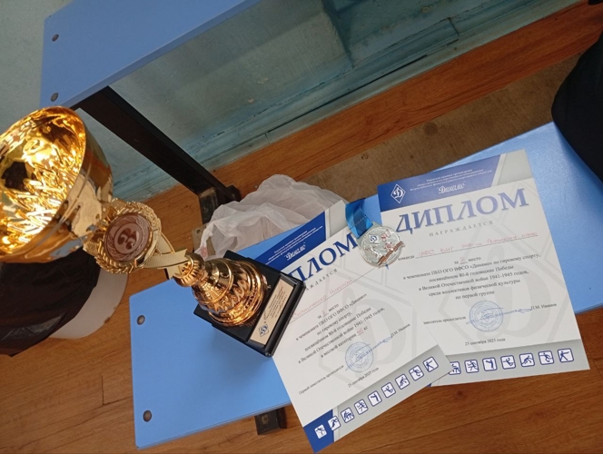 Военнослужащий Управления Росгвардии по Пермскому краю стал призером чемпионата по гиревому спорту