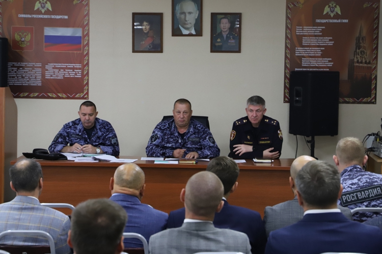 Врио начальника Управления Росгвардии по Пермскому краю провел рабочую встречу с руководителями критически важных объектов в Пермском крае