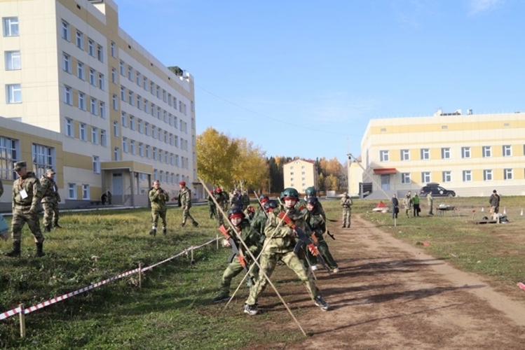 Заместитель начальника Управления Росгвардии по Пермскому краю принял участие в открытии IV слета региональной «Гвардейской смены»