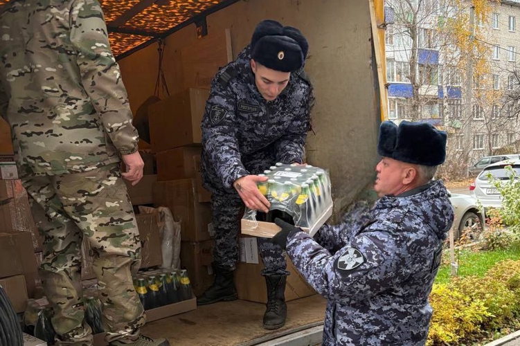Сотрудники Кунгурского филиала вневедомственной охраны Росгвардии оказали содействие в отправке гуманитарной помощи